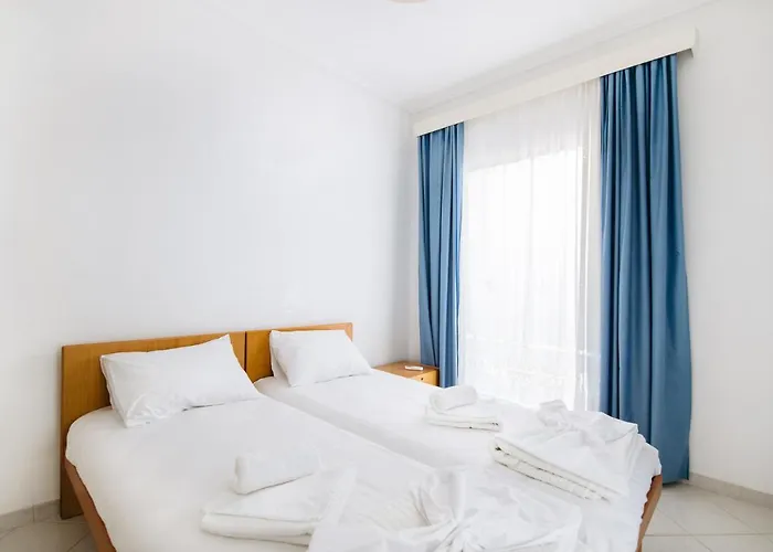 Dom wakacyjny Olive Yard House *