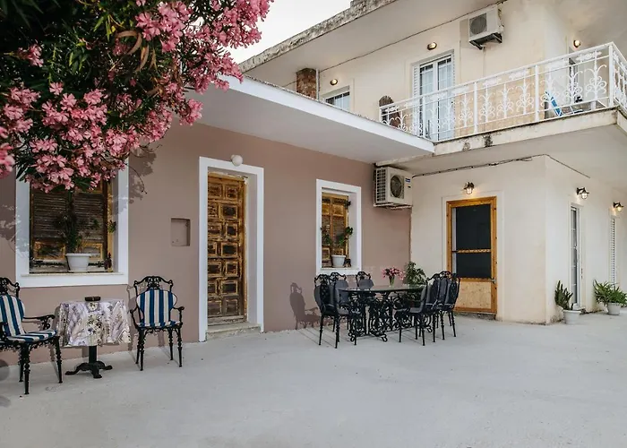 Dom wakacyjny Olive Yard House