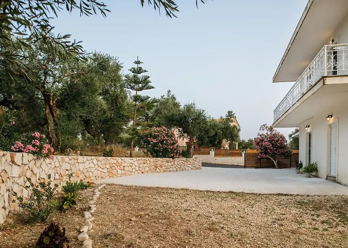 Olive Yard House * Lithakia (Zakynthos)